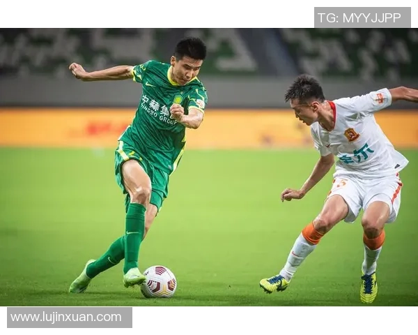 足球明星王刚的球衣号码背后故事与职业生涯的精彩瞬间揭秘